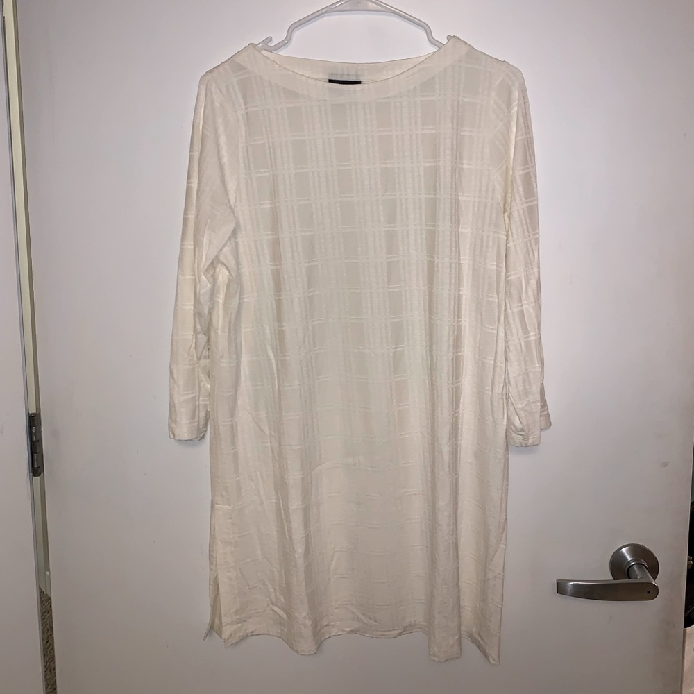 NEVER BEEN WORN J Jill long cream tunic size M